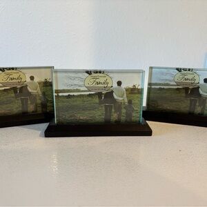 HomeTrends Family Glass Frame with Black Base